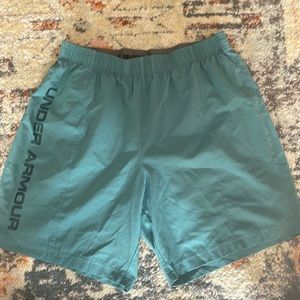 Men’s teal under armor athletic shorts